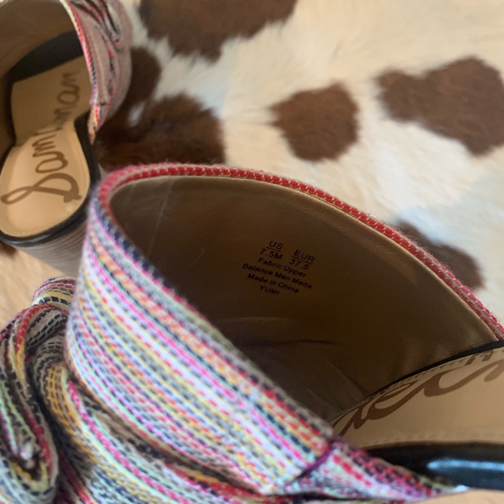 Sam Edelman Yuma Mules - Picture 3 of 5